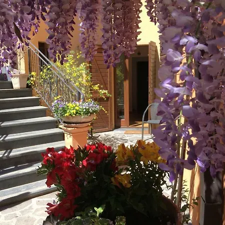 Garden Fuorirotta Nocleg ze śniadaniem 3*