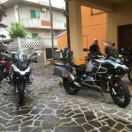 Garden Fuorirotta Bed & Breakfast